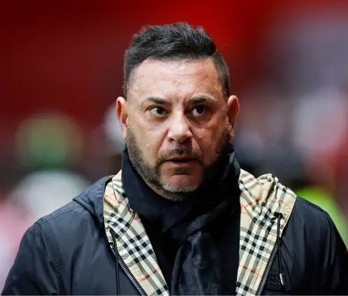 Turco Mohamed opina sobre dirigir a Argentina y defiende la continuidad de Scaloni